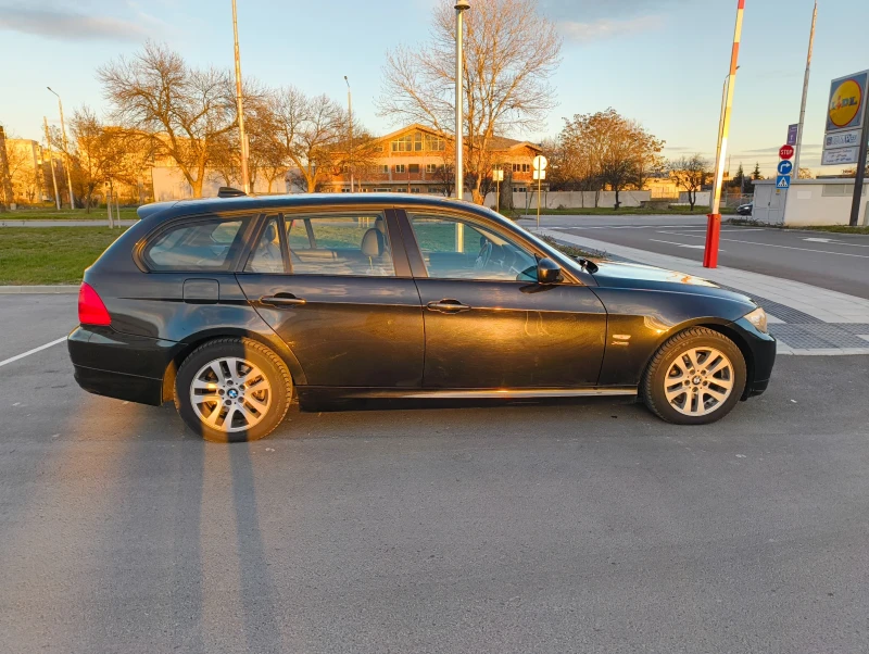 BMW 320 D/Xdrive/Big Navi/, снимка 3 - Автомобили и джипове - 52949457