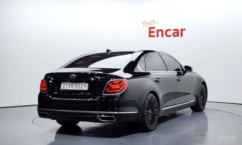 Kia K9, снимка 2 - Автомобили и джипове - 53262036