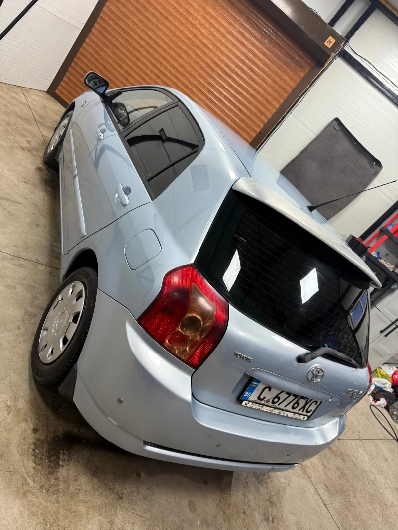 Toyota Corolla 2.0 D4D, снимка 4 - Автомобили и джипове - 53340468