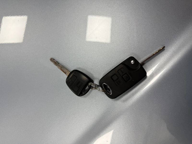 Toyota Corolla 2.0 D4D, снимка 12 - Автомобили и джипове - 53340468