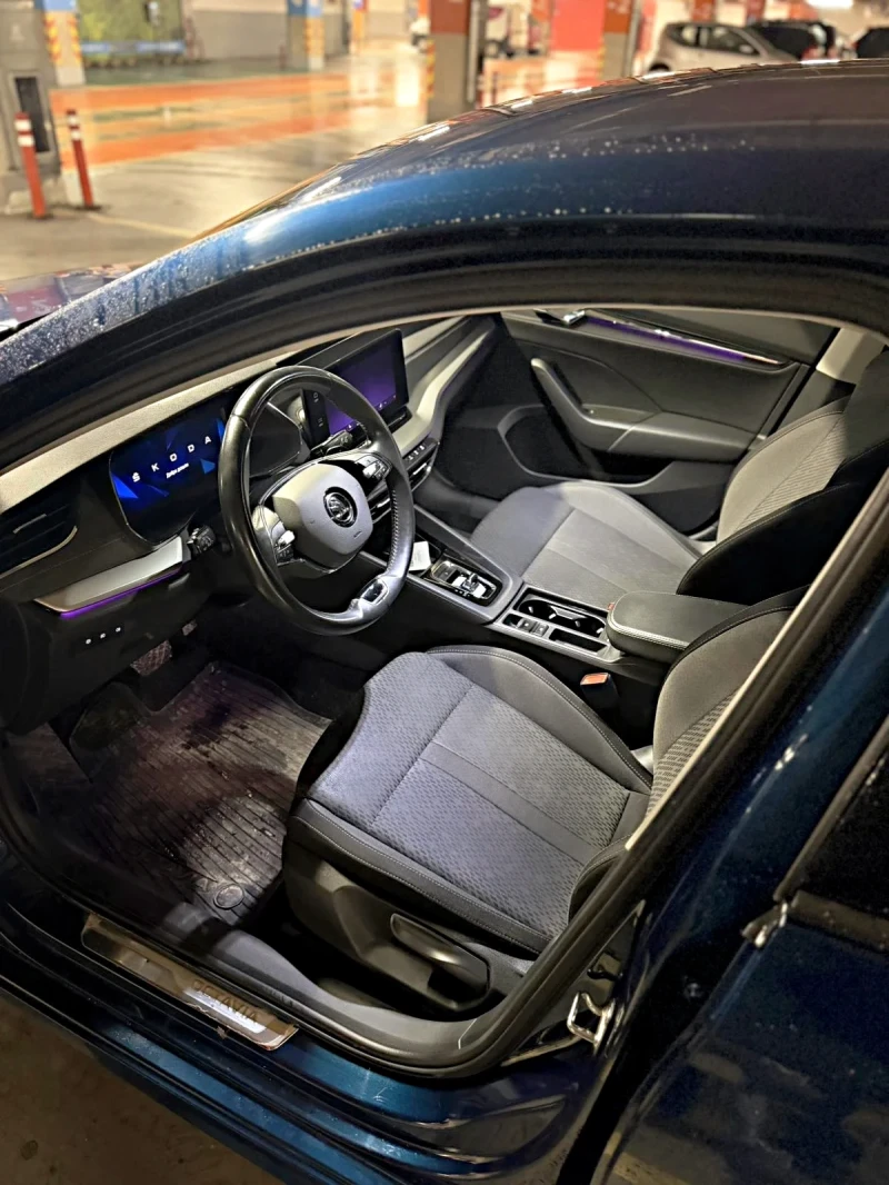 Skoda Octavia Matrix LED, DSG, Keyless, Distronic , снимка 7 - Автомобили и джипове - 53389697