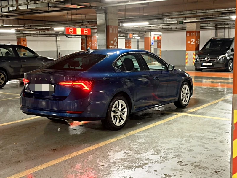 Skoda Octavia Matrix LED, DSG, Keyless, Distronic , снимка 4 - Автомобили и джипове - 53389697