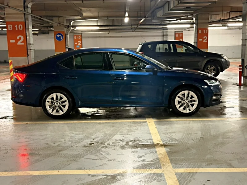 Skoda Octavia Matrix LED, DSG, Keyless, Distronic , снимка 6 - Автомобили и джипове - 53389697