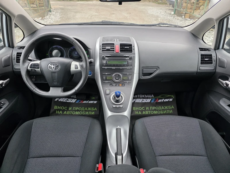 Toyota Auris 1.8 VVTI HYBRID 99 К.С. ФЕЙСЛИФТ / АВТОМАТ, снимка 12 - Автомобили и джипове - 53431720