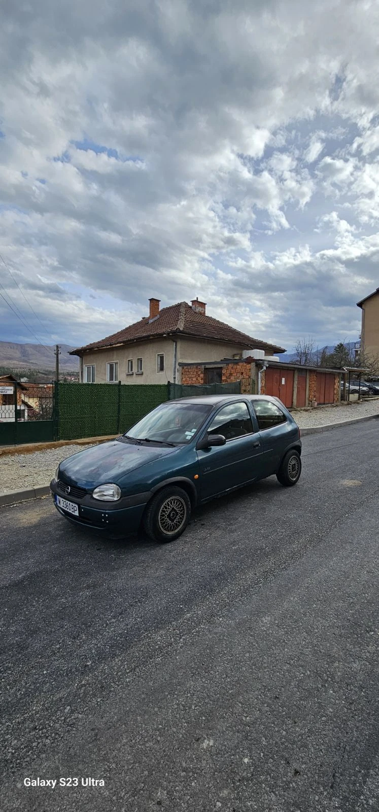 Opel Corsa 1.2.mi, снимка 4 - Автомобили и джипове - 49500195