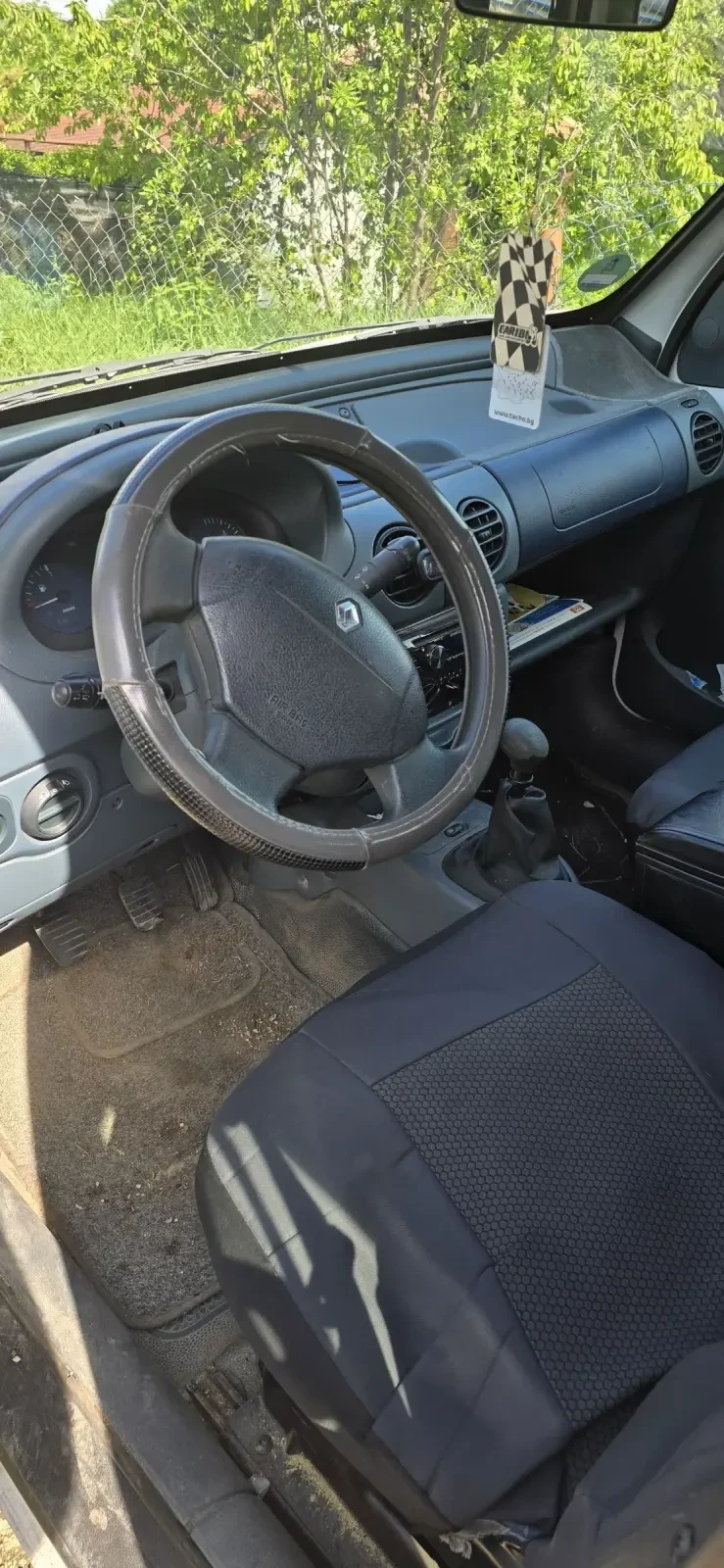 Renault Kangoo 1.4i LPG, снимка 5 - Автомобили и джипове - 54509233