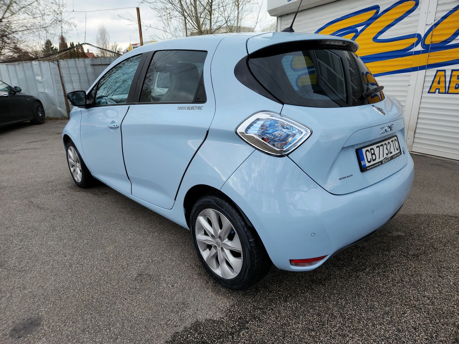 Renault Zoe 22kw. Собствена батерия - изображение 8