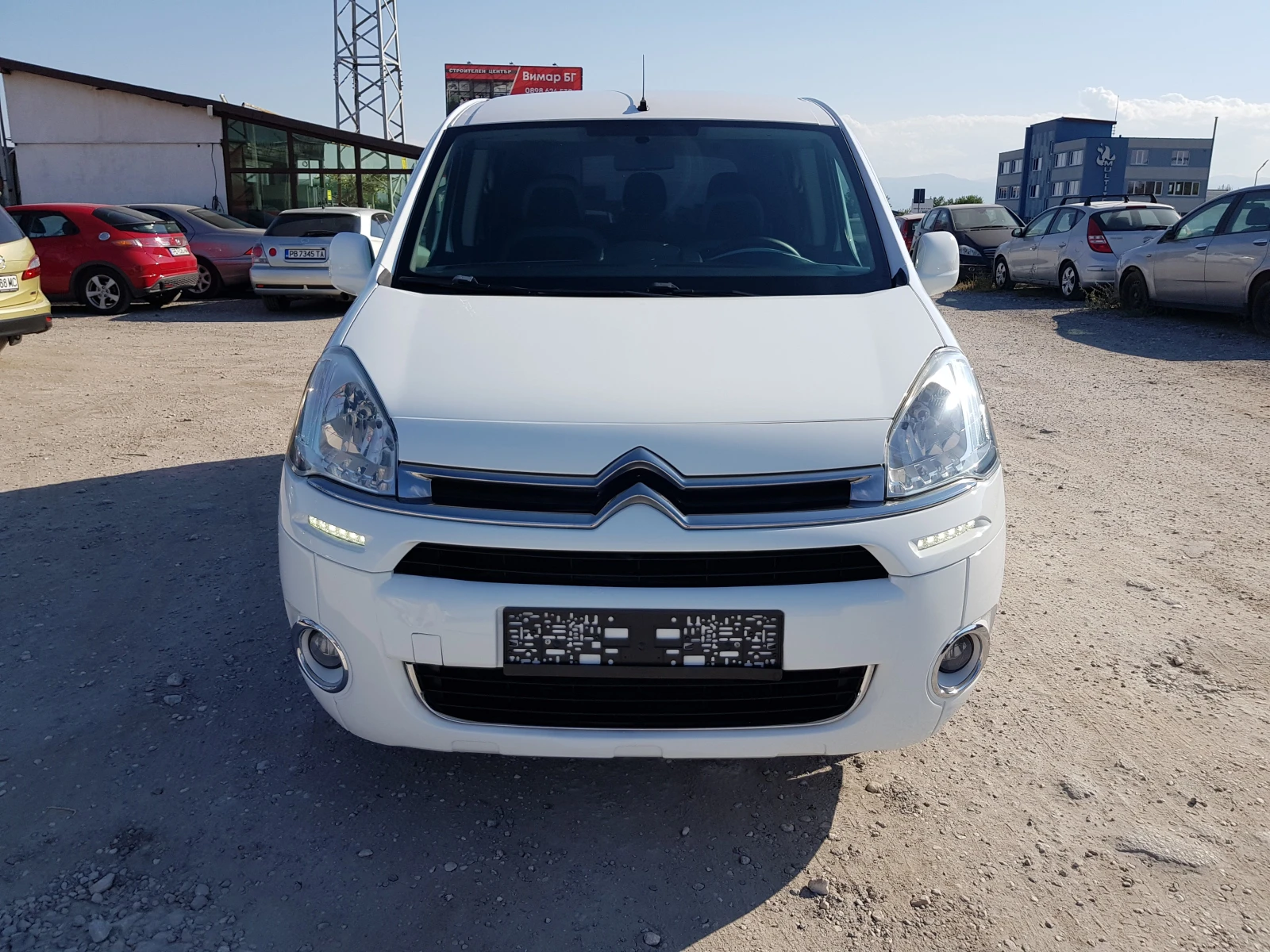 Citroen Berlingo 1.6 - 92 к.с. EURO 5A ЛИЗИНГ - изображение 2