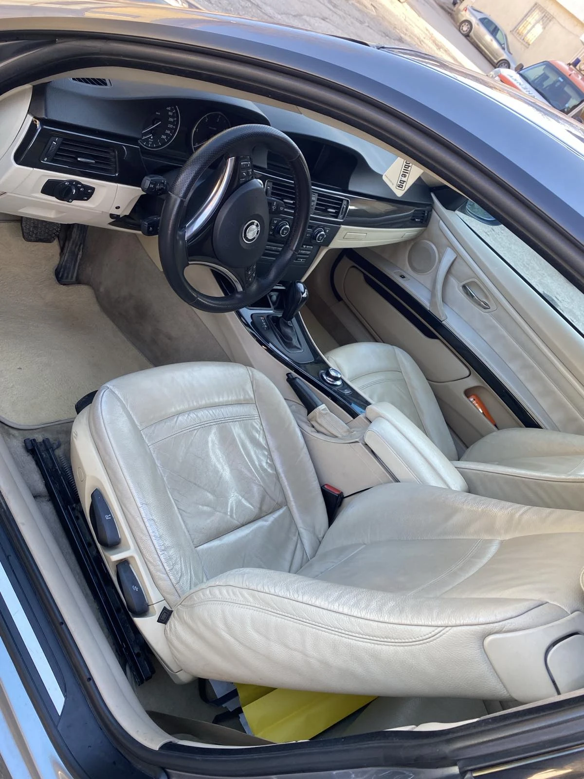 BMW 320  - изображение 7