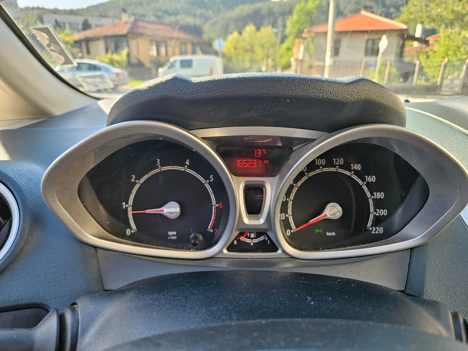 Ford Fiesta 1.4 - изображение 7