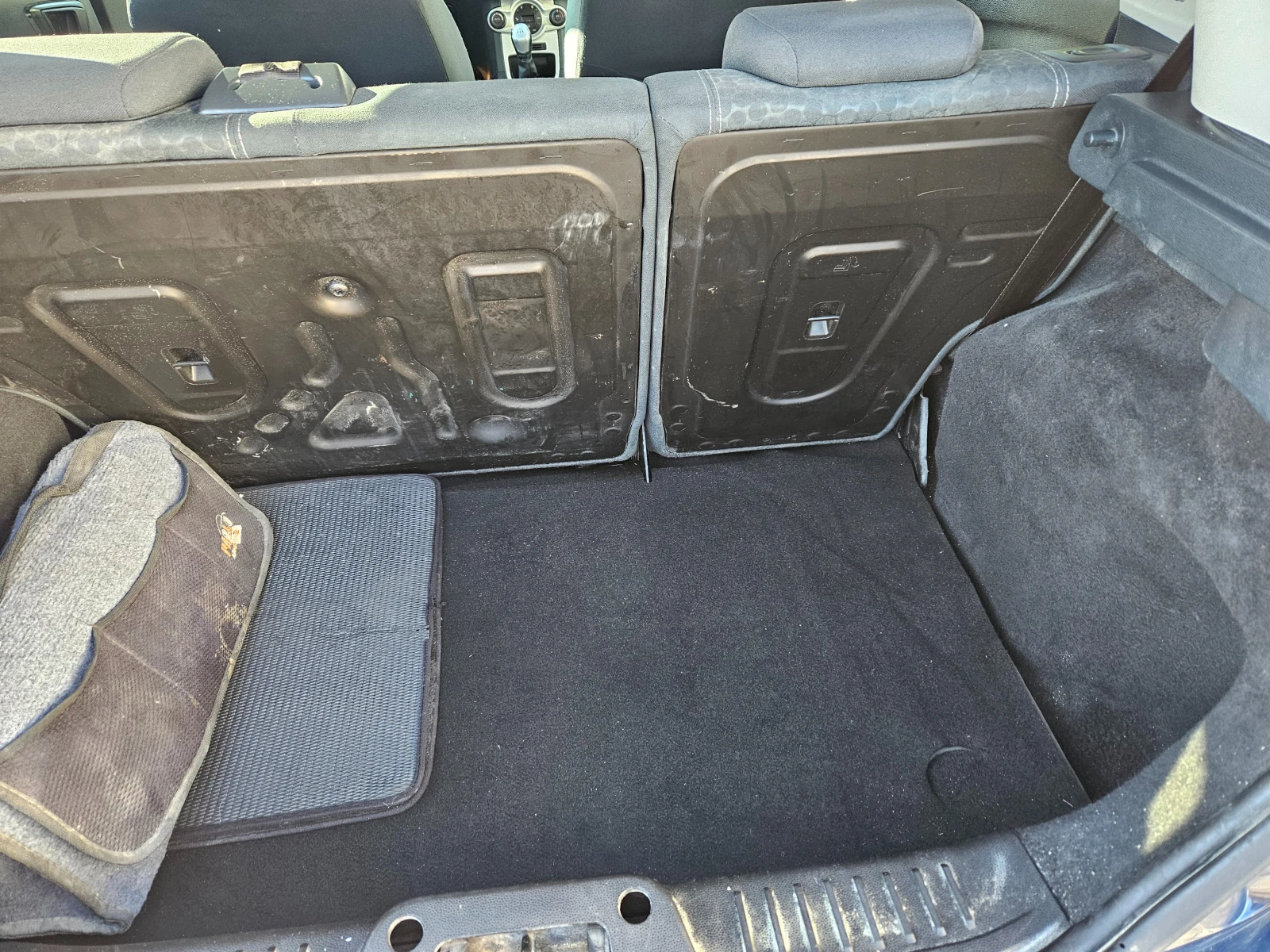 Ford Fiesta 1.4 - изображение 8