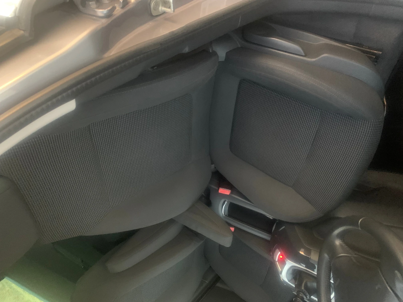 Peugeot 5008 1.6i-156к.с - изображение 10