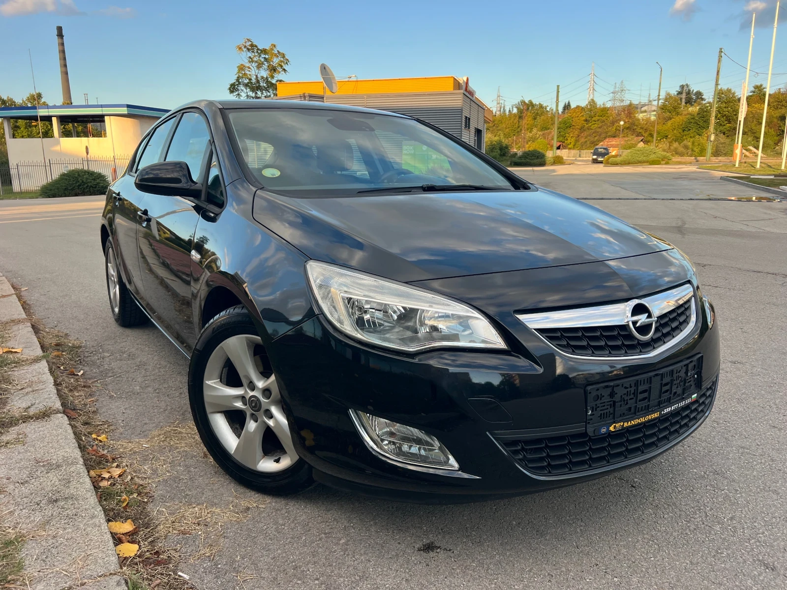 Opel Astra 1.7CDTI/NAVI/TOP - изображение 3