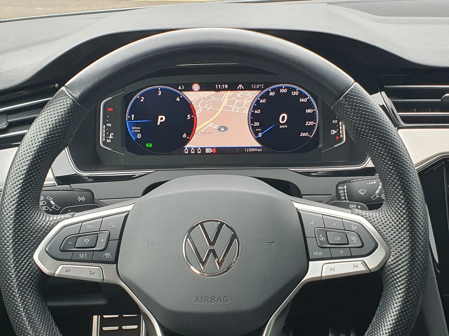 VW Passat 2.0TDI SCR 4MOT DSG | Mobile.bg � ����������� 7