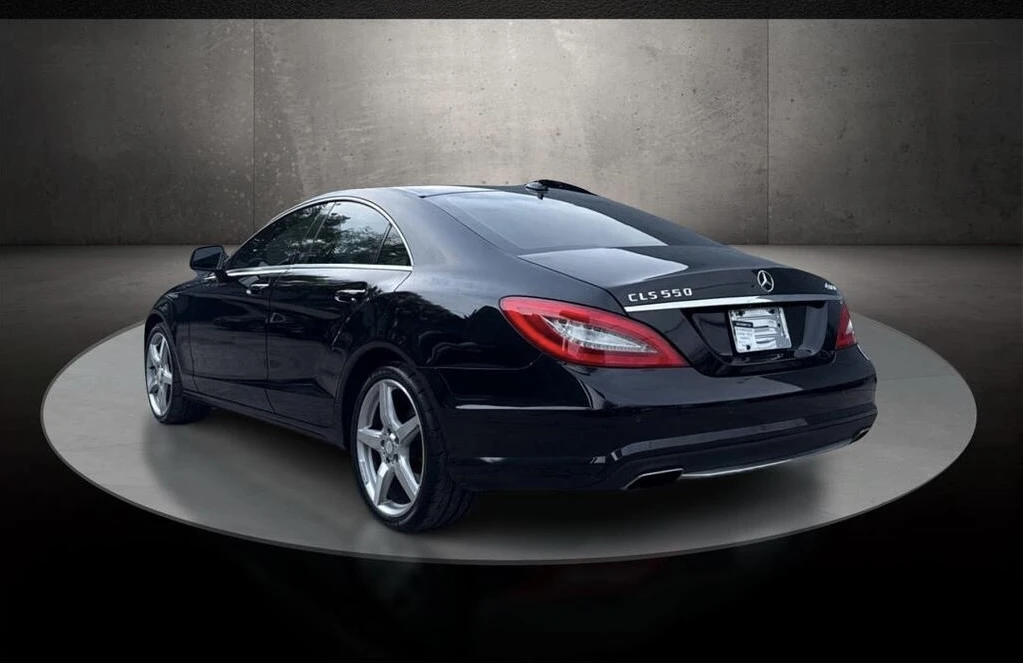 Mercedes-Benz CLS 550 * EXCLUSSIVE* МАСАЖ* 4matic* БЕЗ ЩЕТИ*  - изображение 2