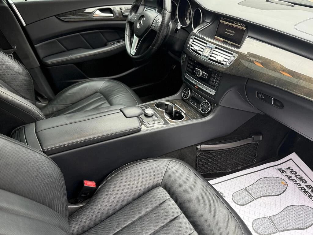 Mercedes-Benz CLS 550 * EXCLUSSIVE* МАСАЖ* 4matic* БЕЗ ЩЕТИ*  - изображение 6