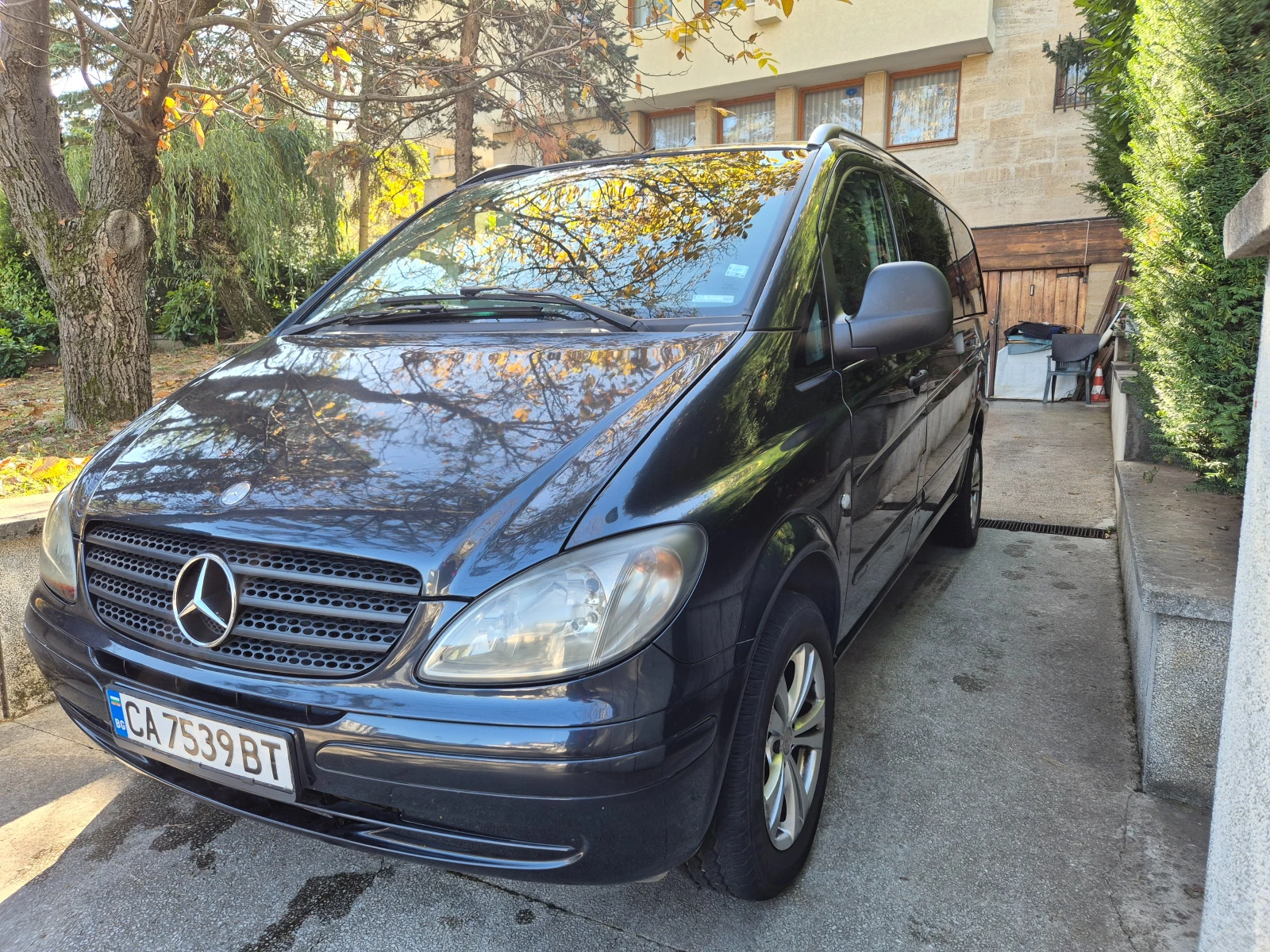 Mercedes-Benz Viano 115 CDI (2.2) 8-местен - изображение 2