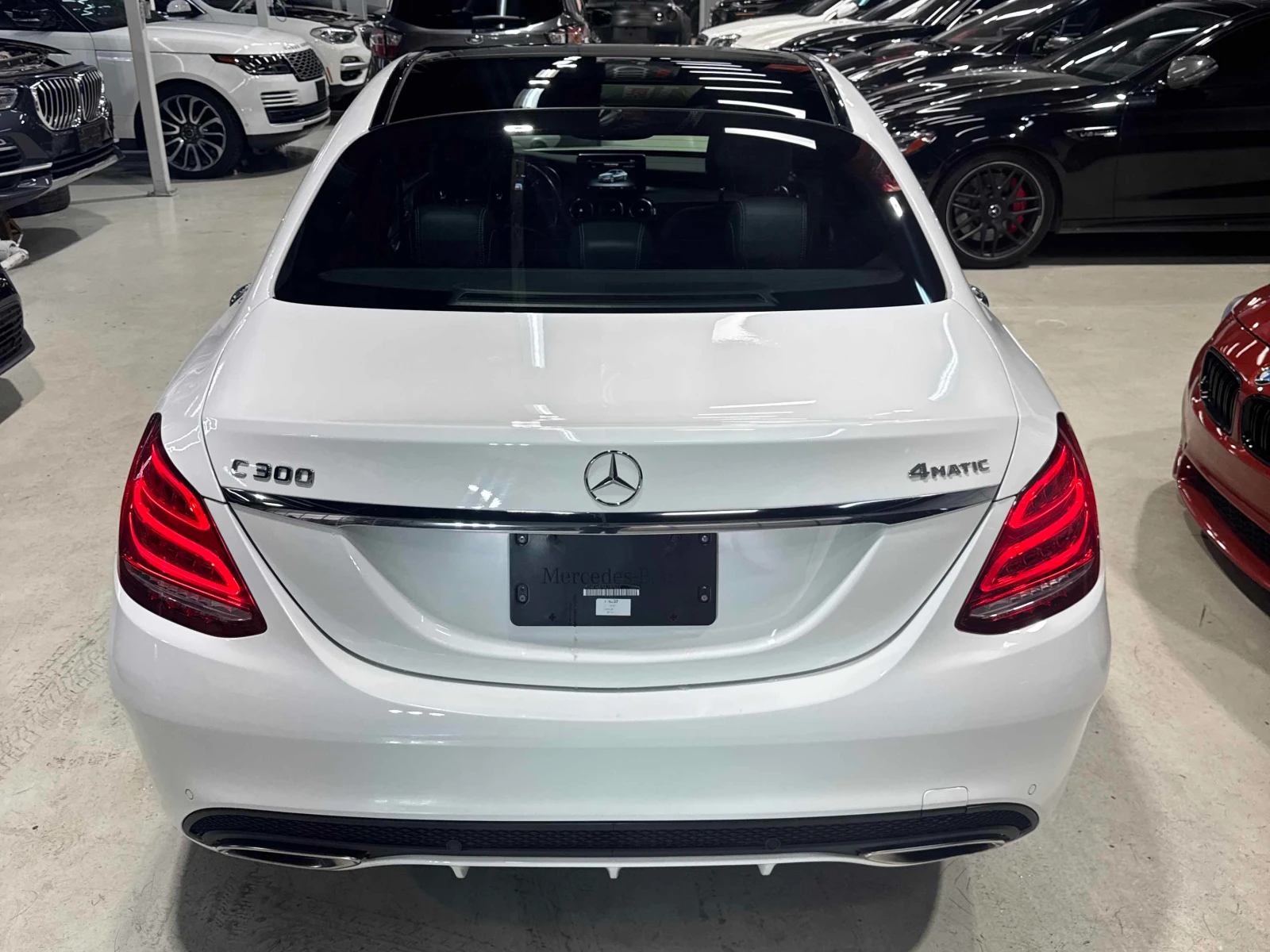 Mercedes-Benz C 300 4M* AMG-pkg* Пано* Подгрев* 360View - изображение 4