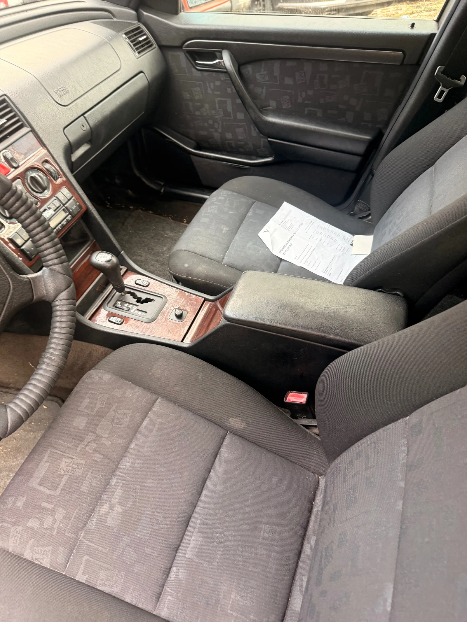 Mercedes-Benz C 220, снимка 6 - Автомобили и джипове - 53538786