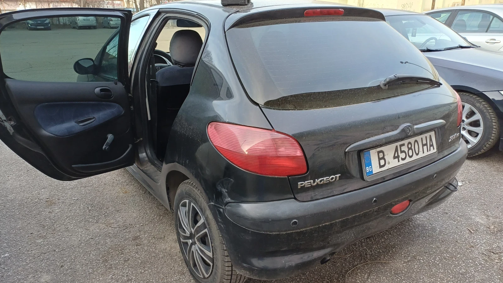 Peugeot 206 1.4 hdi, снимка 4 - Автомобили и джипове - 53909399