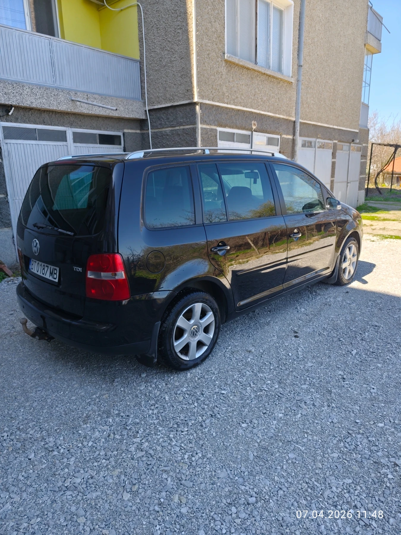 VW Touran, снимка 10 - Автомобили и джипове - 54138549