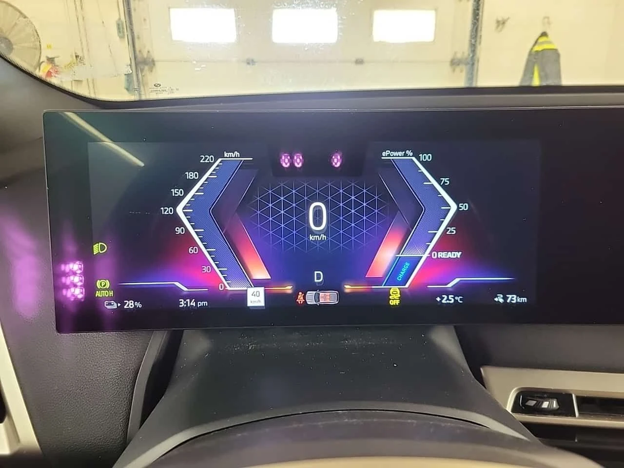 BMW iX xDrive40  CARFAX | Mobile.bg � ����������� 8