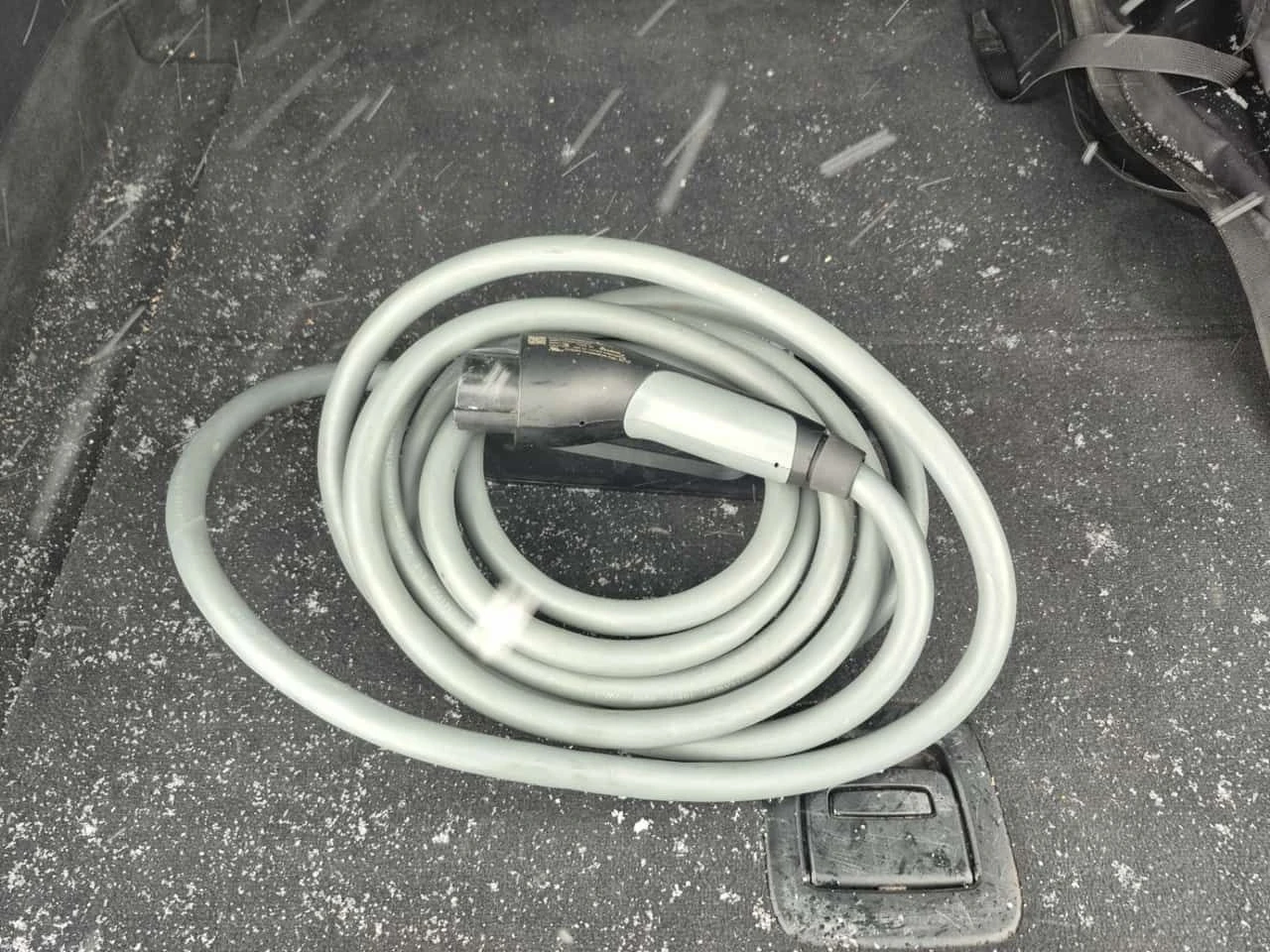 BMW iX xDrive40  CARFAX | Mobile.bg � ����������� 15