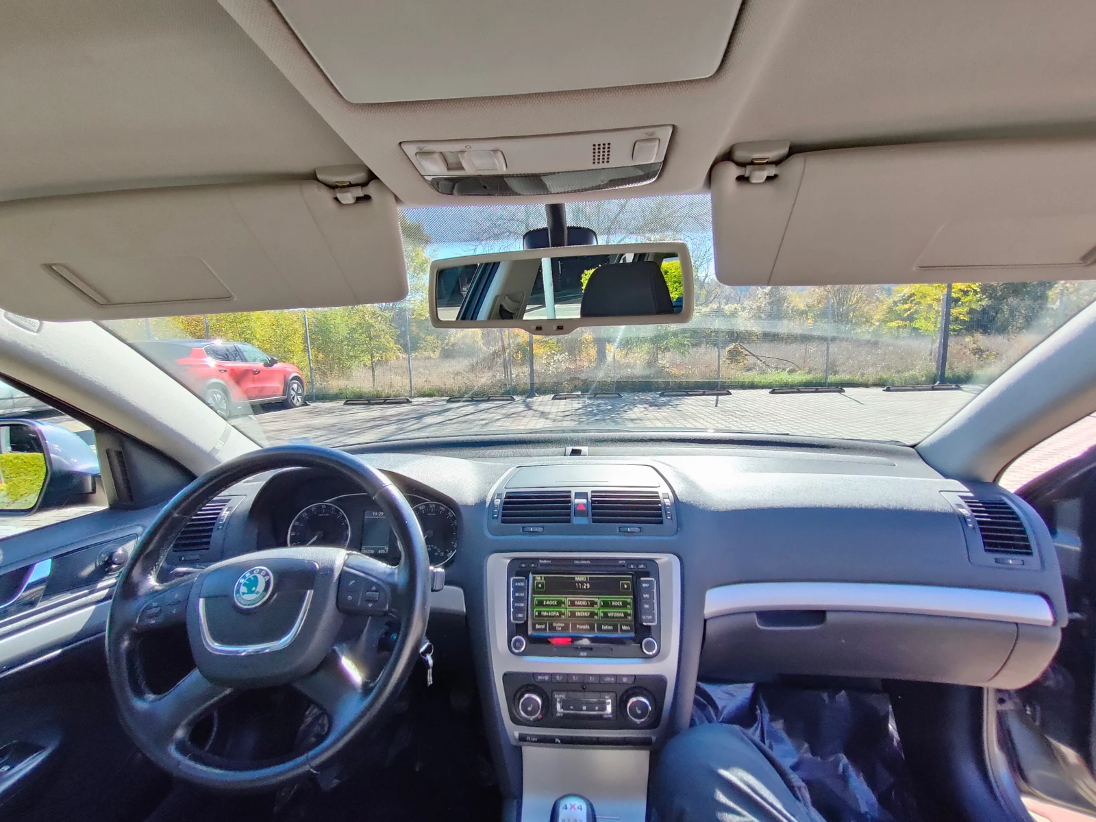 Skoda Octavia 4X4 2.0TDI, N1, Пълна Сервизна История!, снимка 8 - Автомобили и джипове - 54382683
