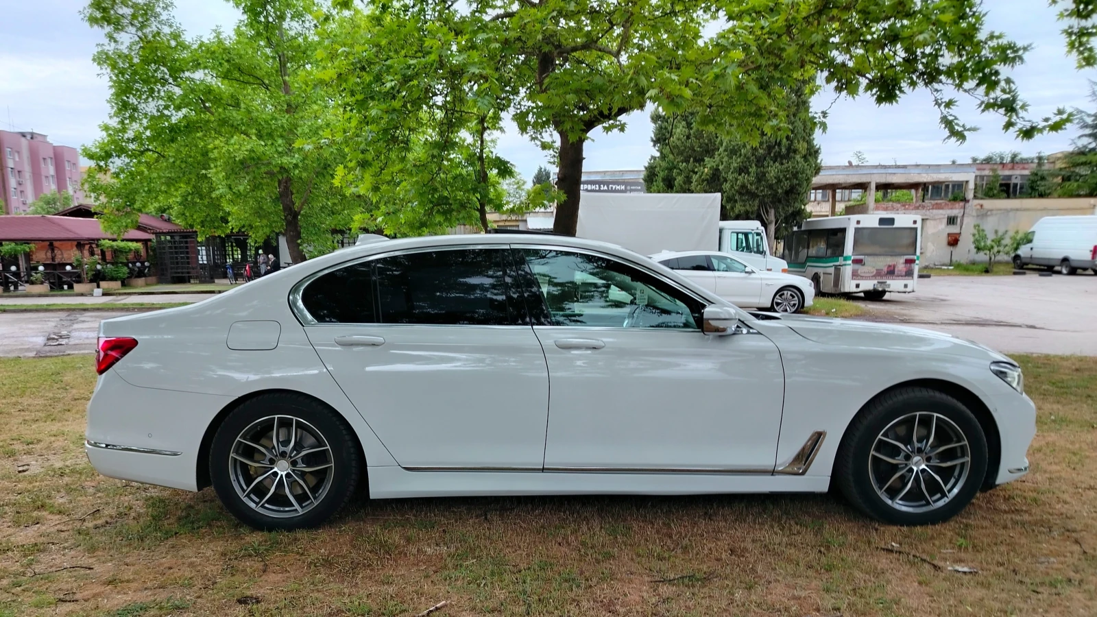 BMW 730 Xd G11, снимка 7 - Автомобили и джипове - 54597362