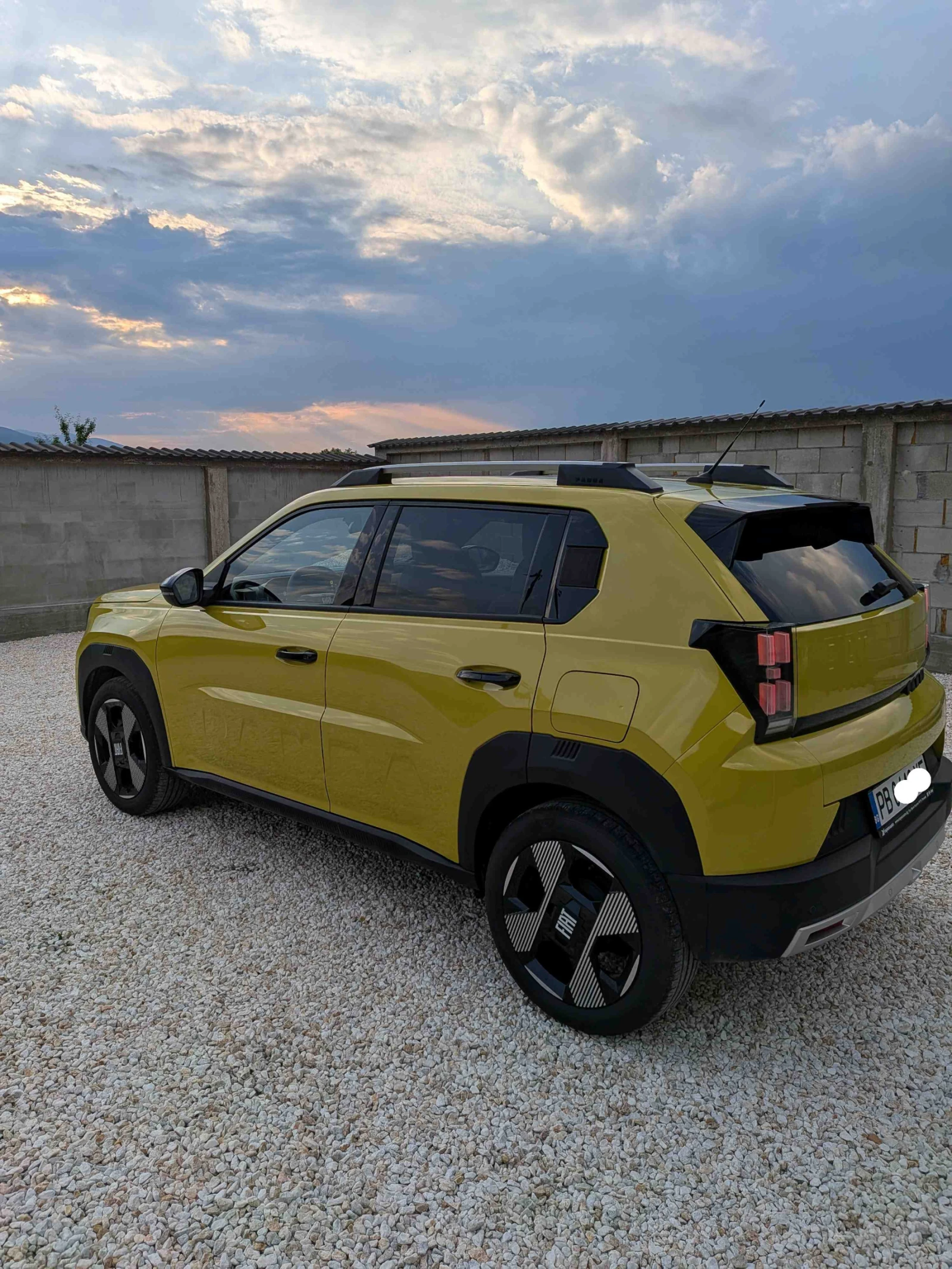 Fiat Grande Panda, снимка 3 - Автомобили и джипове - 54804240