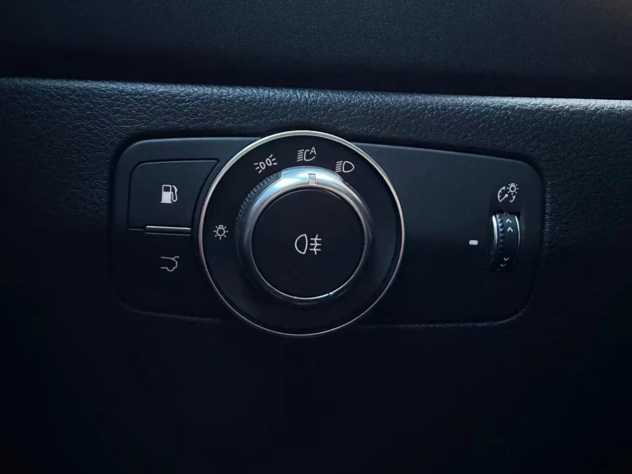 Alfa Romeo Tonale PHEV/280HP/VELOCE/Q4/360/H&K/PANO/ACC/516z, снимка 15 - Автомобили и джипове - 55123310