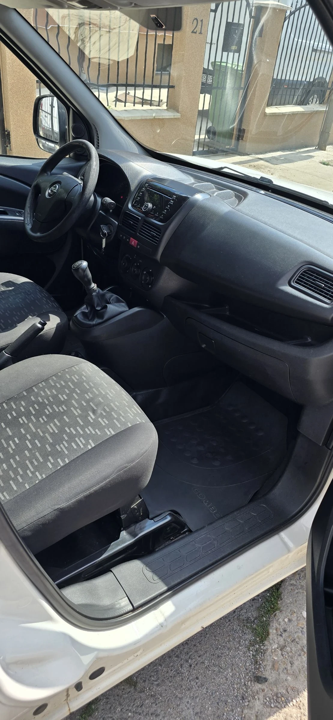 Opel Combo 1.3 | Mobile.bg � ����������� 8