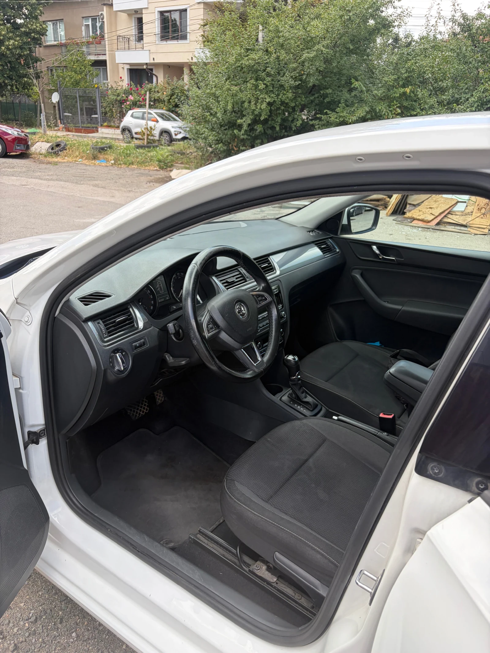 Skoda Rapid Spaceback, снимка 7 - Автомобили и джипове - 55421115