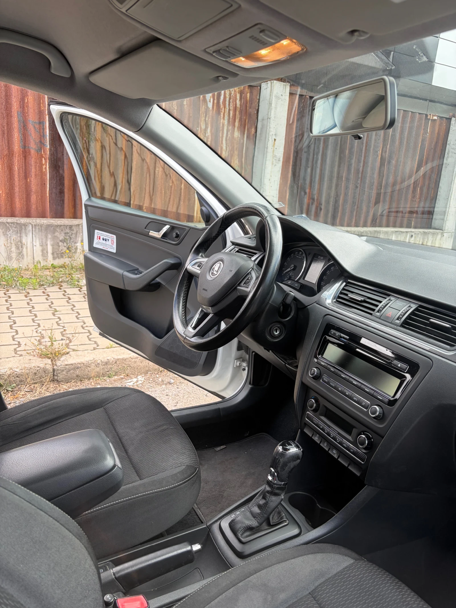 Skoda Rapid Spaceback, снимка 13 - Автомобили и джипове - 55421115