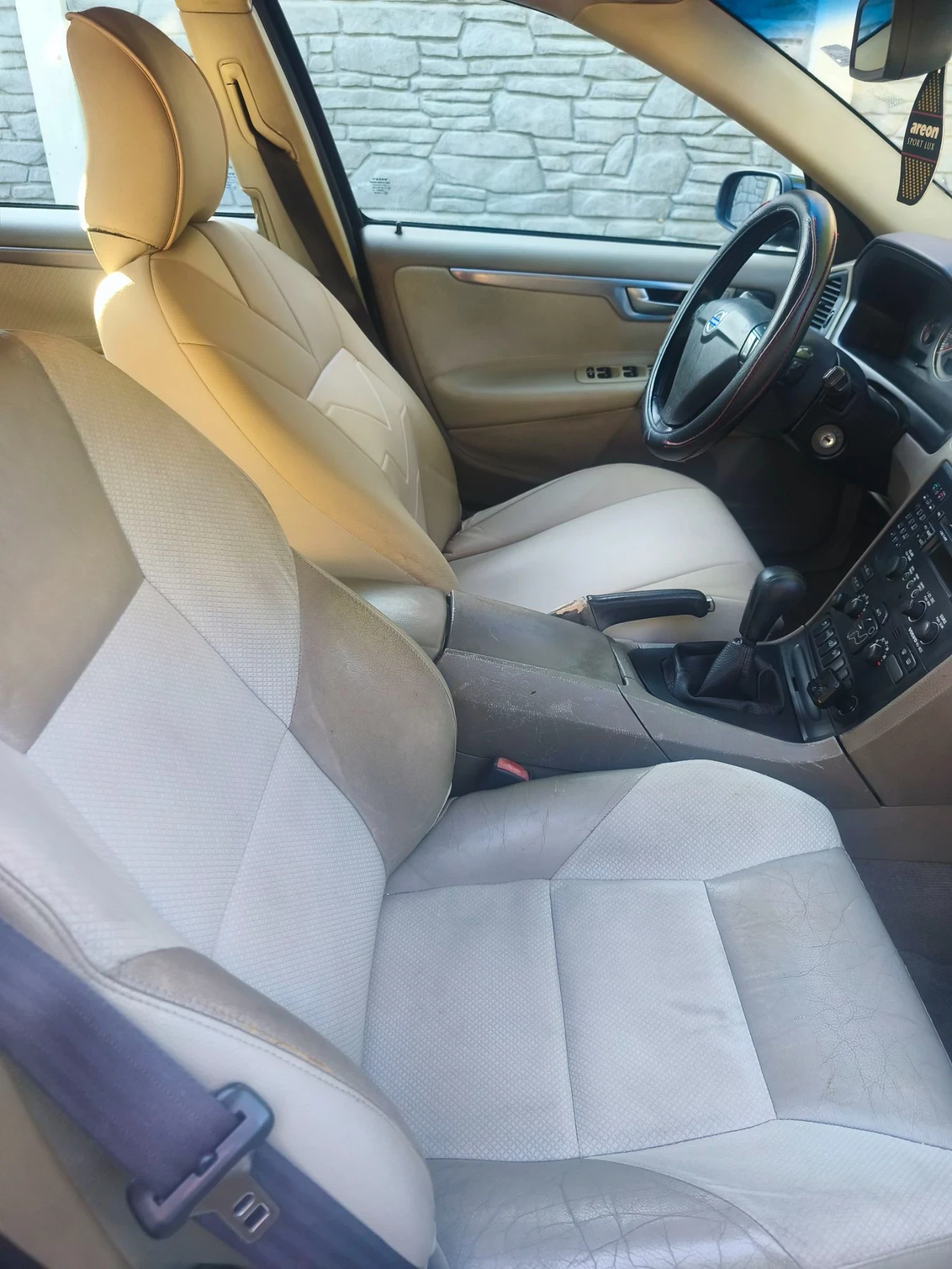 Volvo S60, снимка 11 - Автомобили и джипове - 55630620