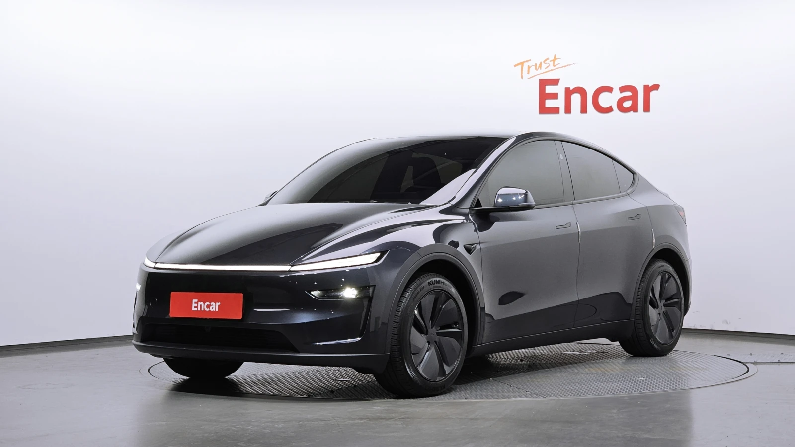 Tesla Model Y Model Y RWD