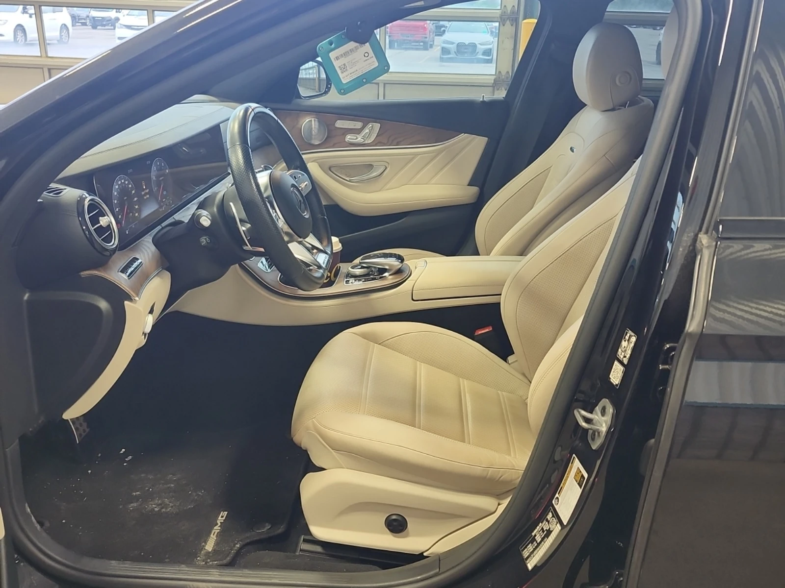 Mercedes-Benz E 53 AMG / АВТОКРЕДИТ, снимка 6 - Автомобили и джипове - 55863602