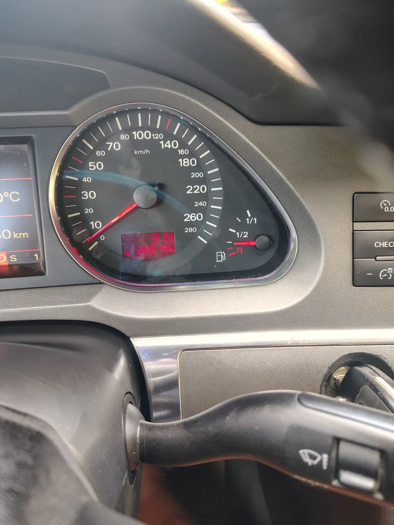 Audi A6 3.0 TDI Quattro , снимка 11 - Автомобили и джипове - 55884844