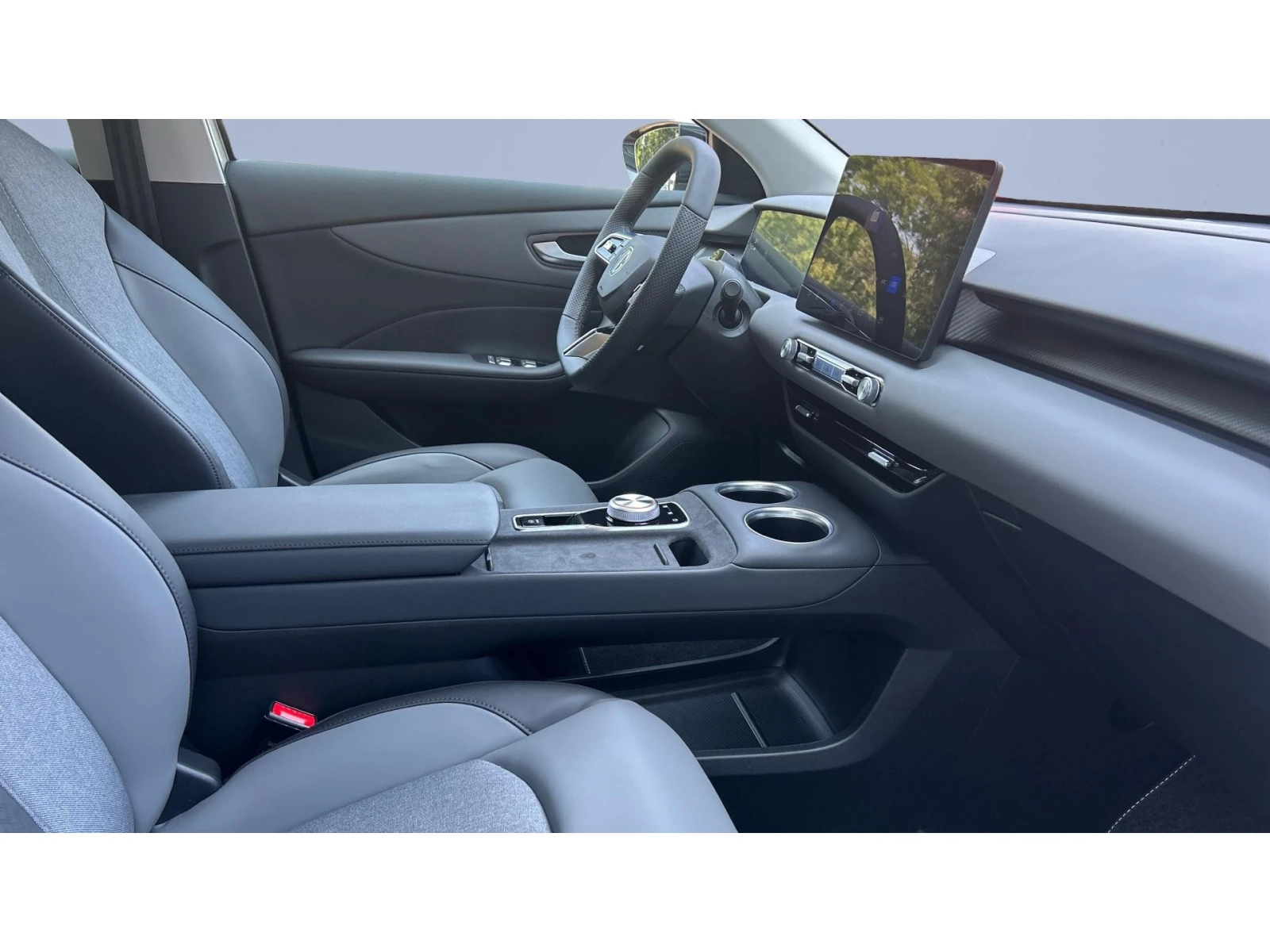Mg S5 BEV, Месечна вноска от 345  , снимка 6 - Автомобили и джипове - 55938481
