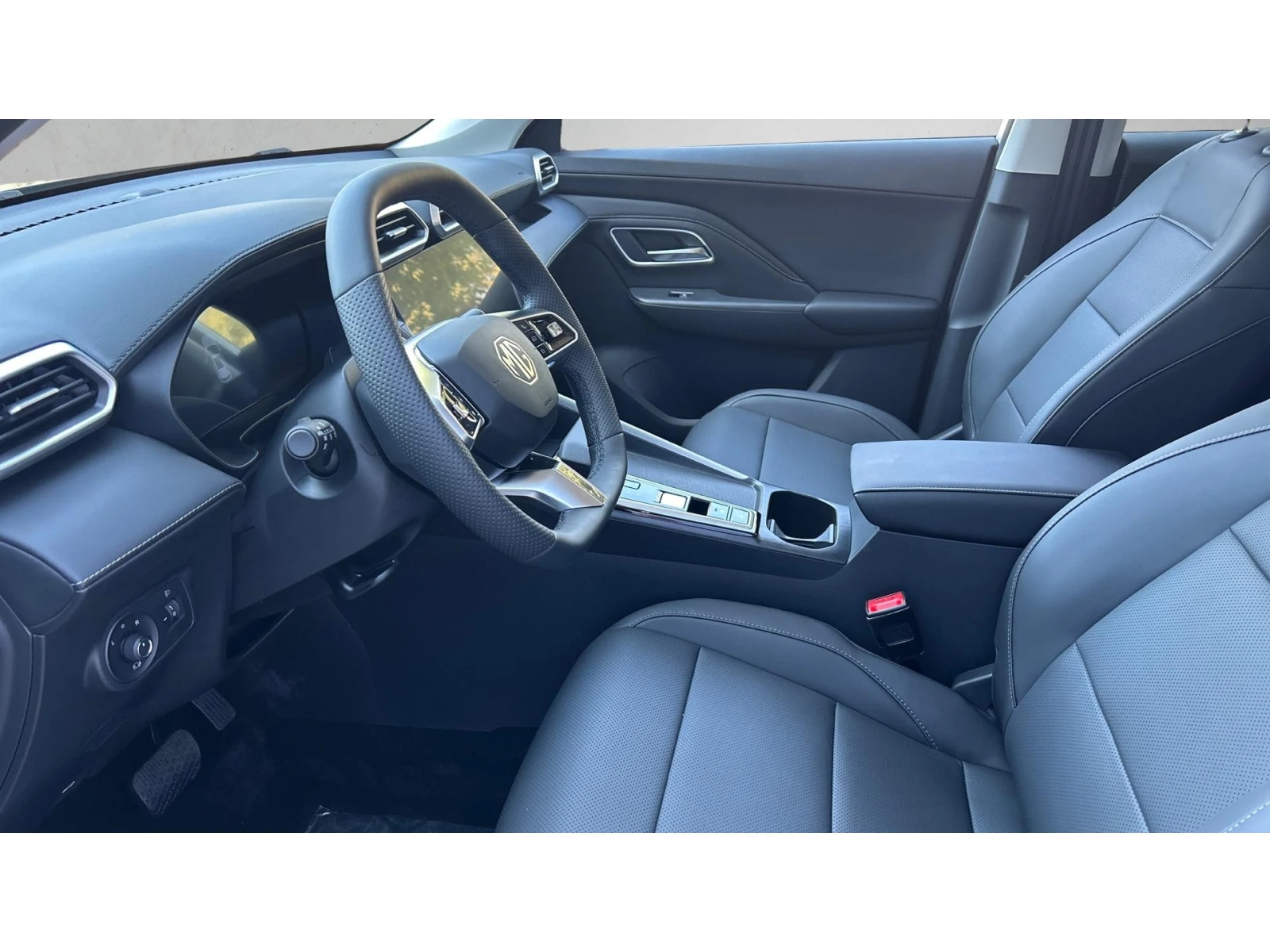 Mg Zs Месечна вноска от 260  , снимка 12 - Автомобили и джипове - 56067141