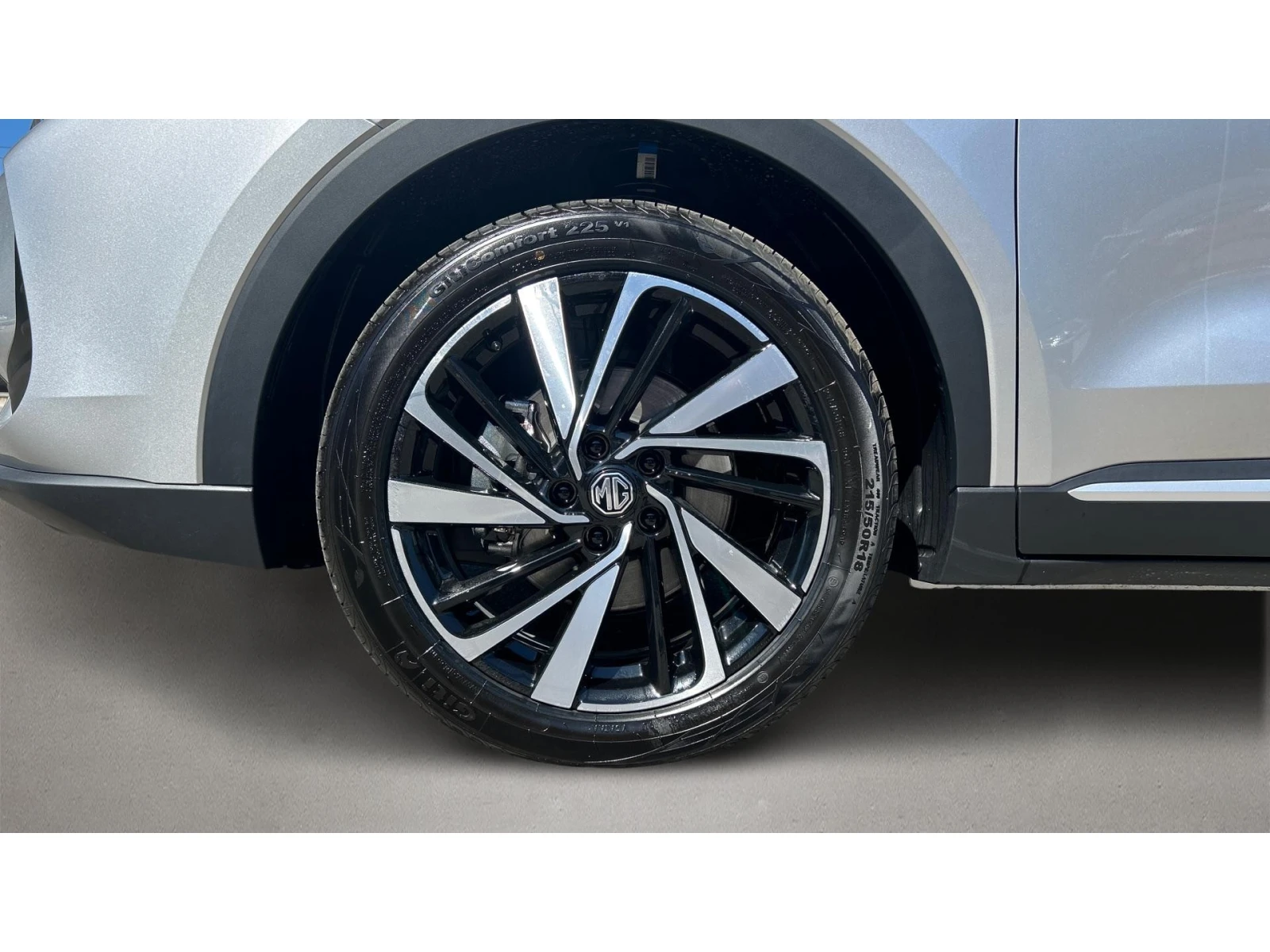Mg Zs Месечна вноска от 260  , снимка 16 - Автомобили и джипове - 56067141