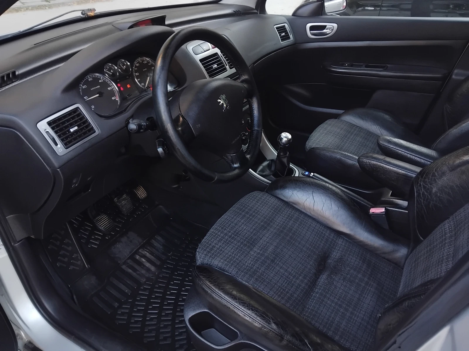 Peugeot 307 2.0HDI//KLIMA//TOP, снимка 17 - Автомобили и джипове - 56314195