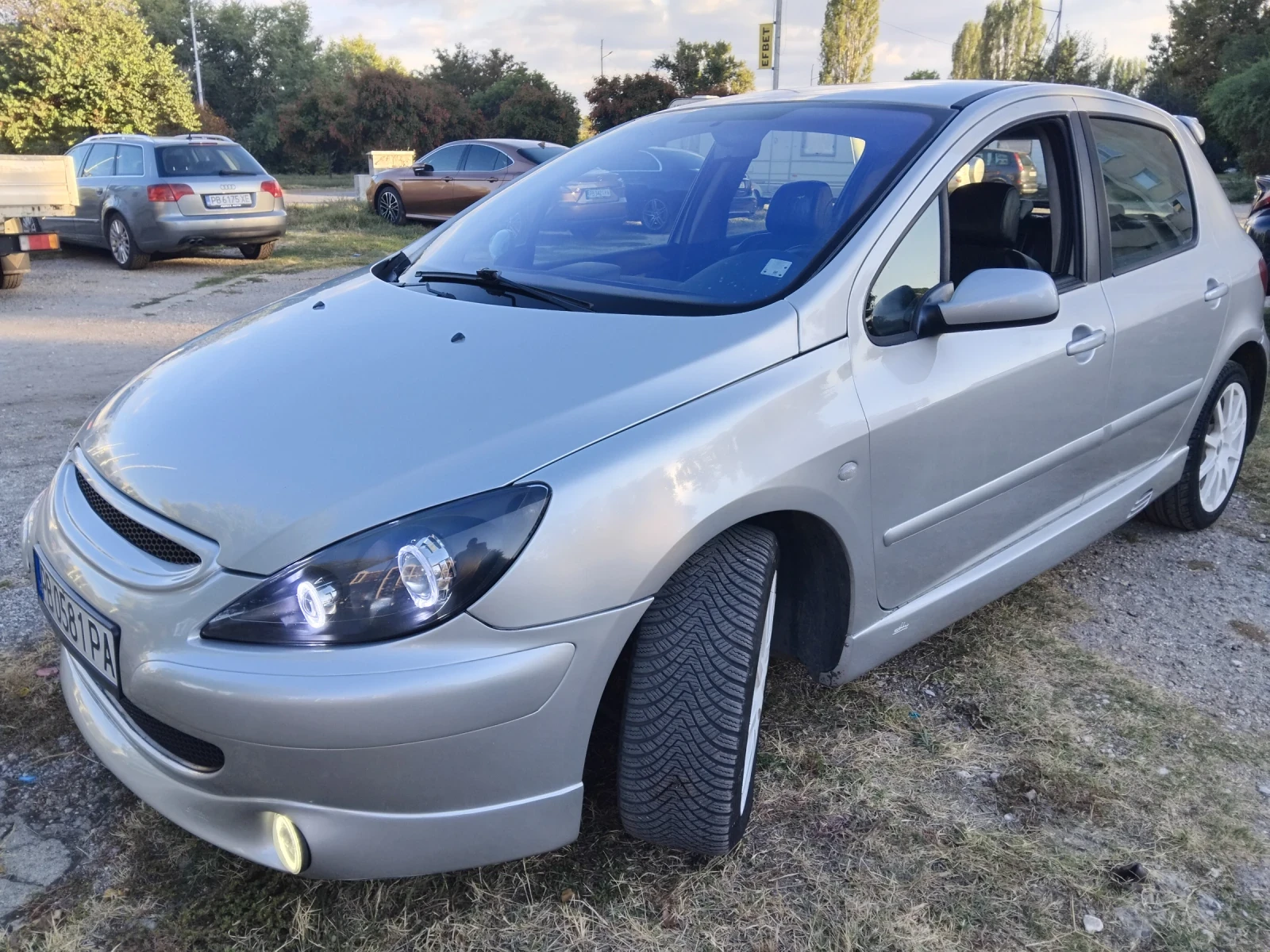 Peugeot 307 2.0HDI//KLIMA//TOP, снимка 12 - Автомобили и джипове - 56314195