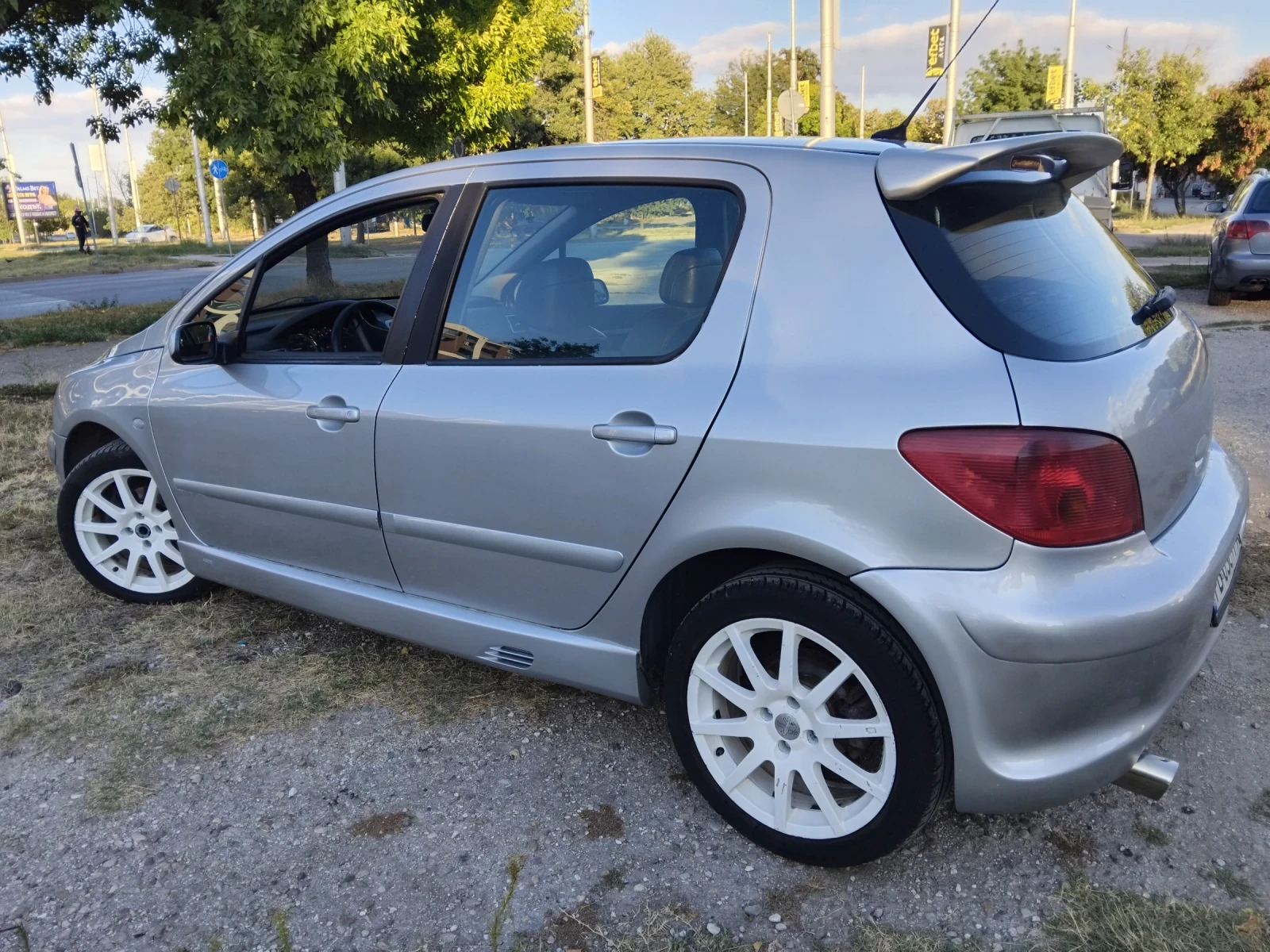 Peugeot 307 2.0HDI//KLIMA//TOP, снимка 7 - Автомобили и джипове - 56314195