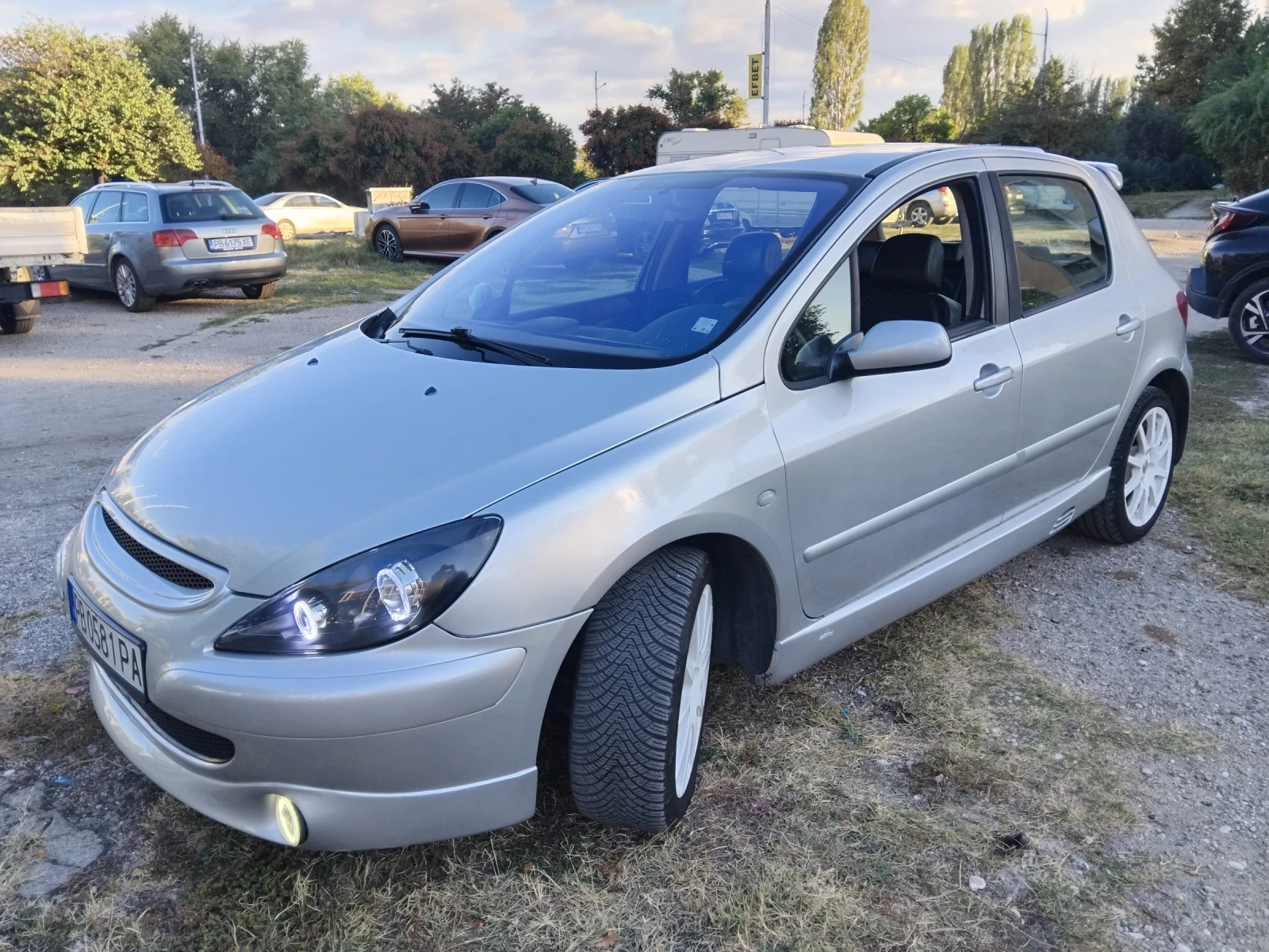 Peugeot 307 2.0HDI//KLIMA//TOP, снимка 14 - Автомобили и джипове - 56314195