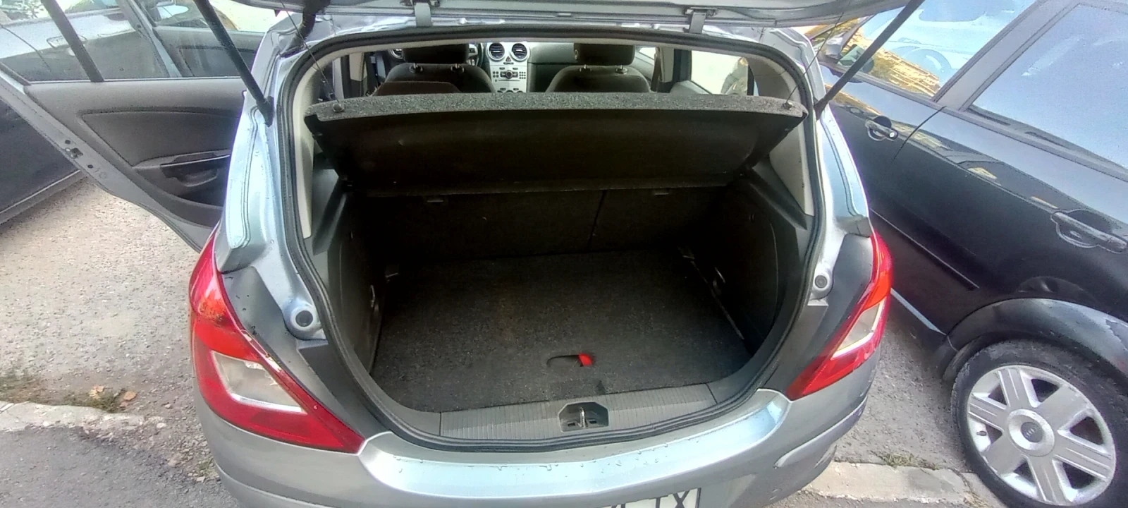 Opel Corsa, снимка 10 - Автомобили и джипове - 56508264