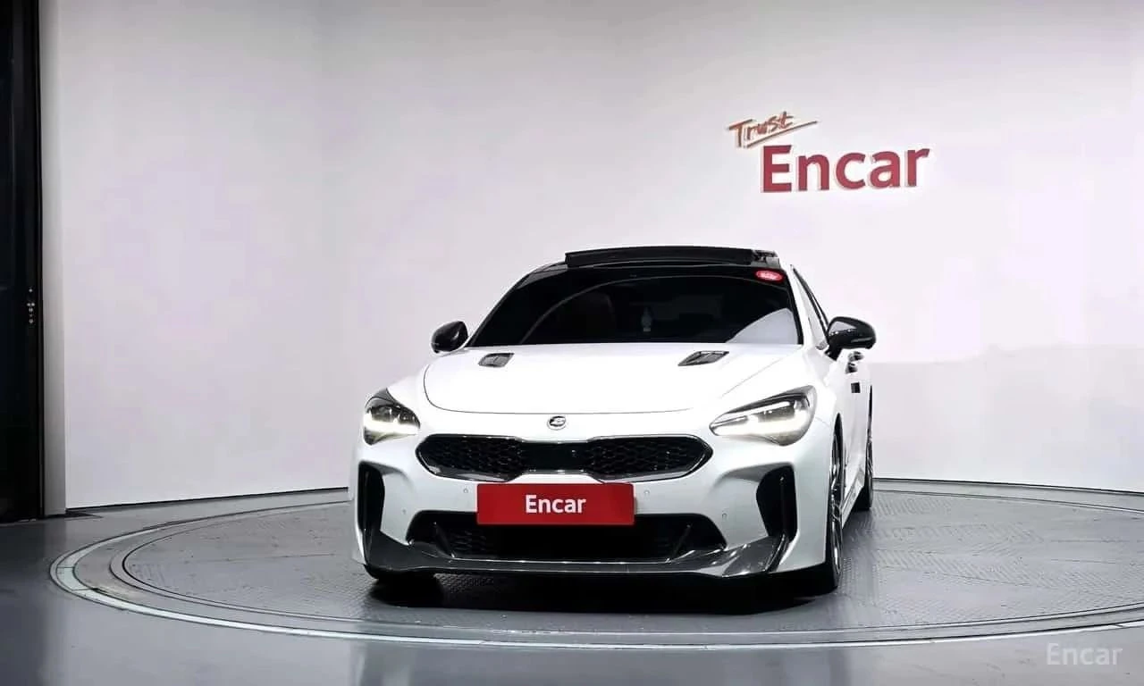 Kia Stinger, снимка 3 - Автомобили и джипове - 56730448