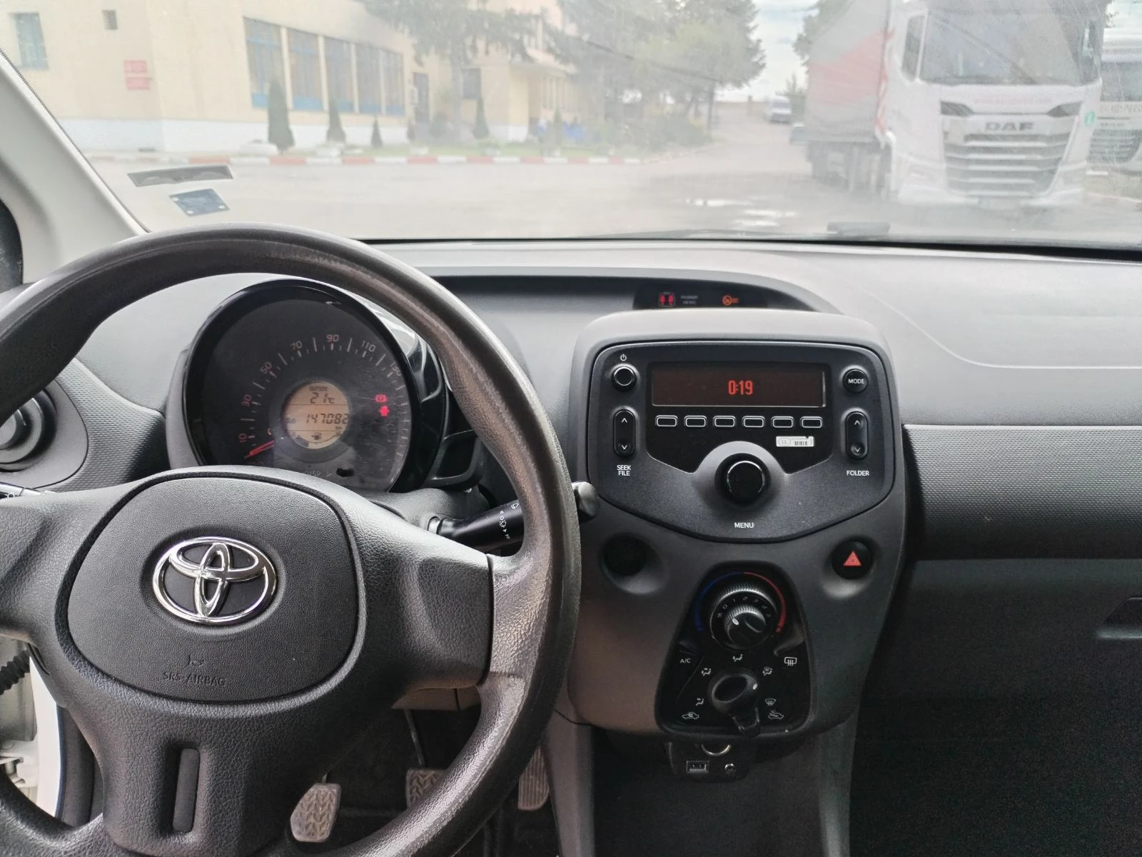 Toyota Aygo Бензин/Газ, снимка 6 - Автомобили и джипове - 56735730