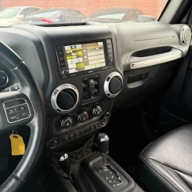 Jeep Wrangler * Sahara * АВТОКРЕДИТ БЕЗ ПЪРВОНАЧАЛНА ВНОСКА* , снимка 9