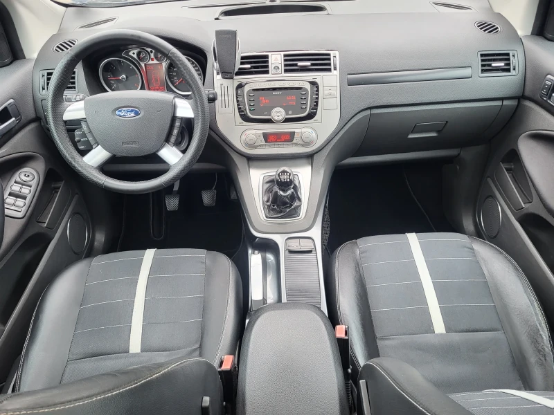 Ford Kuga 2.0HDI-140ps-4X4, снимка 12 - Автомобили и джипове - 48207288